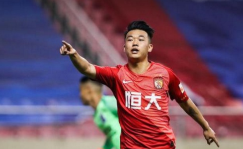  那不勒斯青春风暴，U23小将首秀建功  