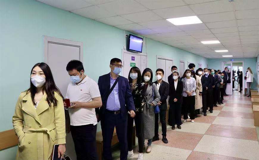  沙尔克04降级后启动重建计划  